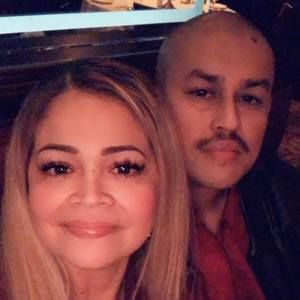 Meet your Posher, Iris